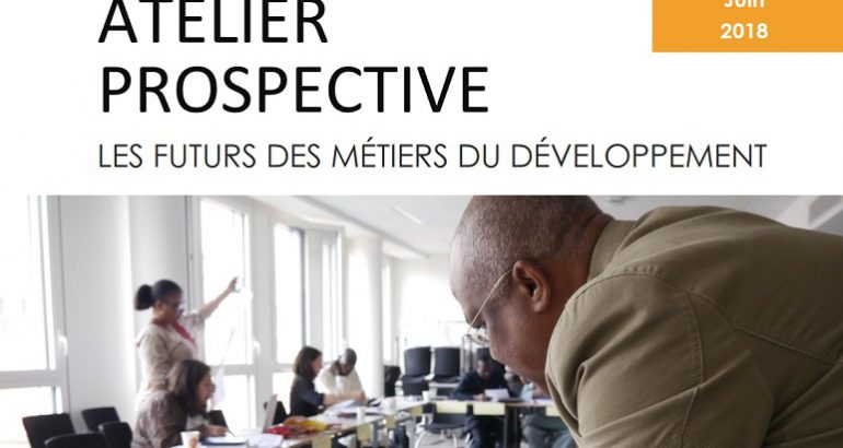 Couverture document prospective métier développement