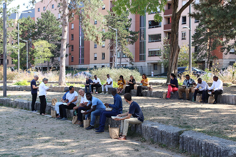 Pic nic de rentrée avec distanciation sociale